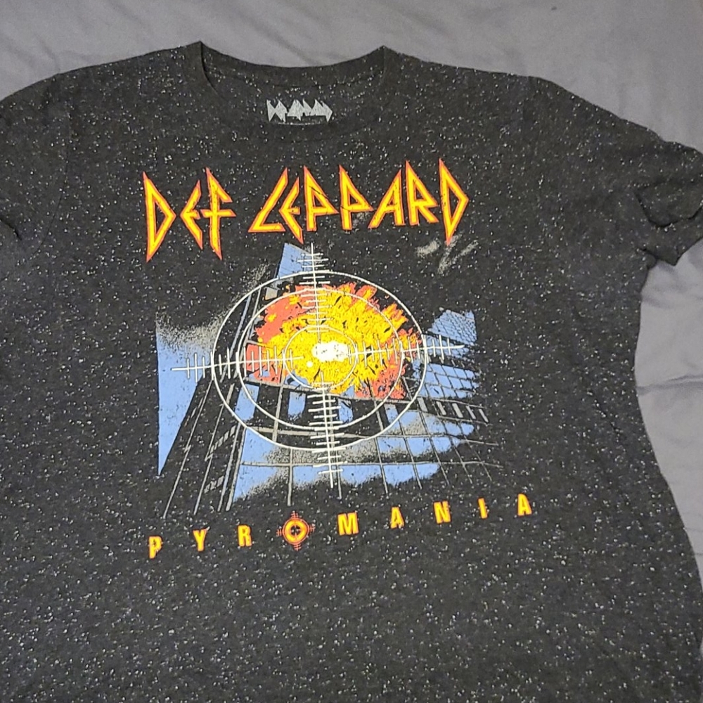 Stone Washed Def Leppard Pyromania Tee